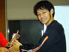 3Pコンテスト優勝「BOMBARS #12 大上 幸一」